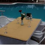 Fun Point Aparthotel