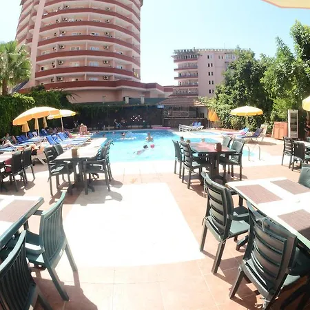 アパートホテル Fun Point 2*