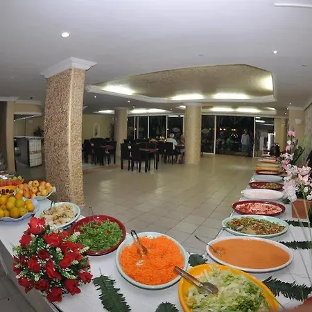 Fun Point Ξενοδοχείο με διαμερίσματα Αλάνια